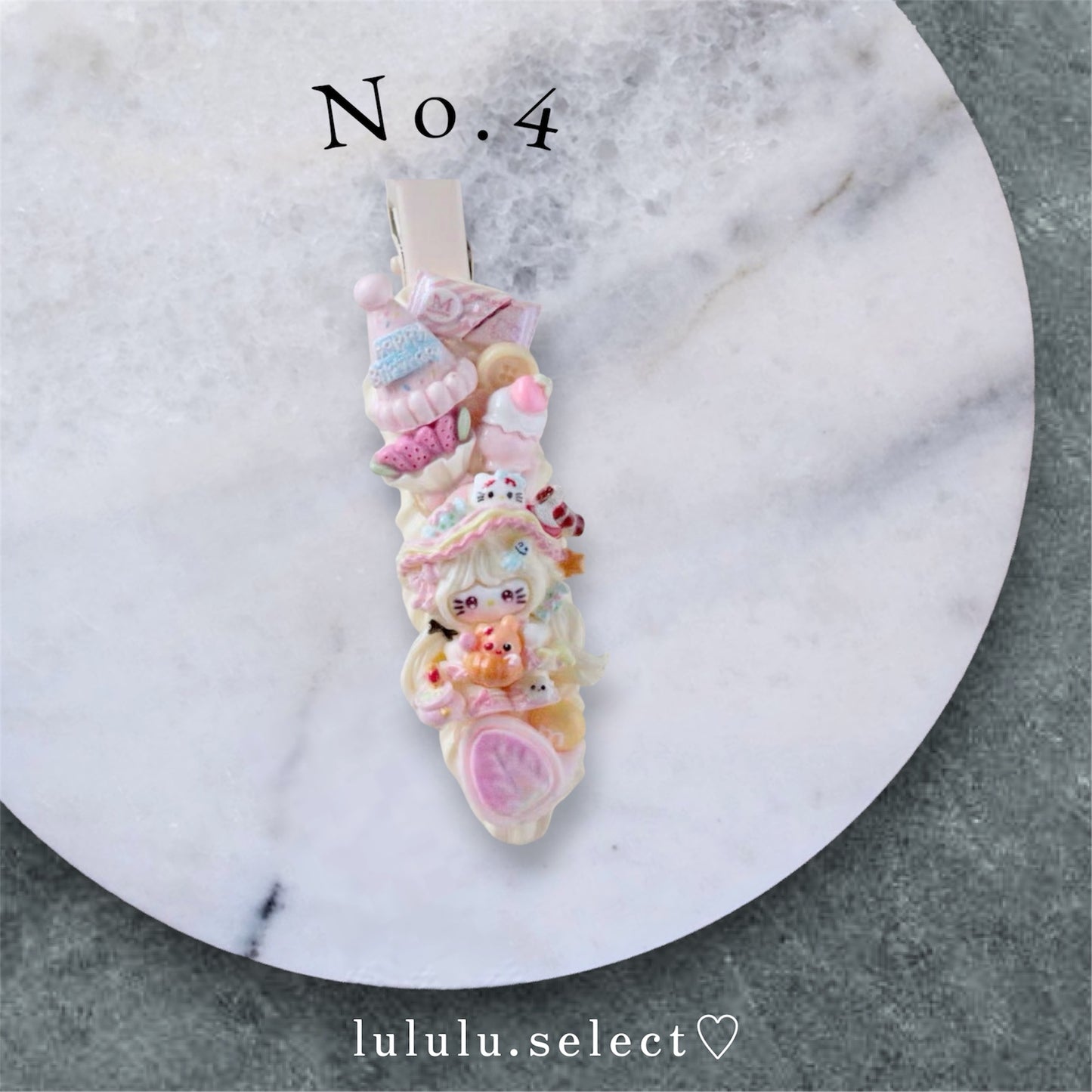 `デコヘアピン♡ハンドメイド